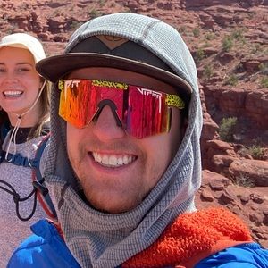 Meet your Posher, Elliott